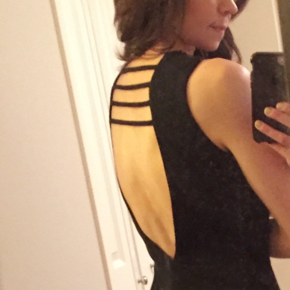 Tart bodycon black dress - Picture 3 of 6